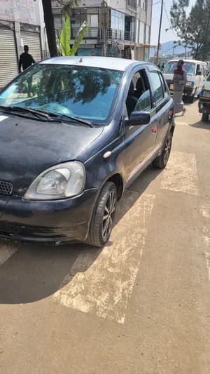 Toyota Vitz Yaris 2001 Manual