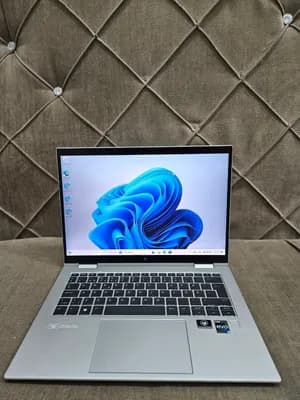 HP EliteBook 840 G9 2-in-1 Laptop