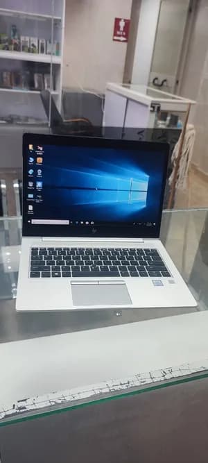 HP EliteBook 830 G5 Laptop