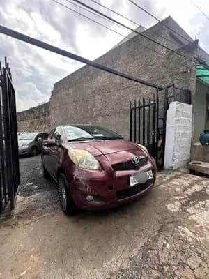 Toyota Yaris Compact 2010