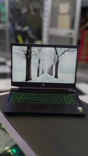 HP Pavilion Gaming Laptop i5 10th