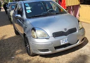 Toyota VitZ 2004