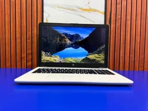 HP Notebook 250 Touchscreen Laptop