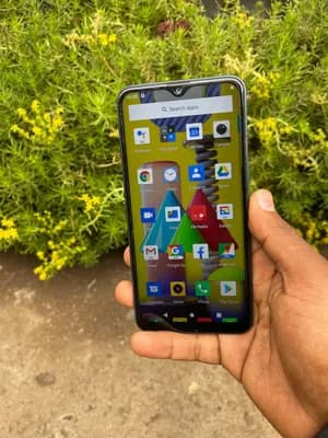 X-Tigi Smartphone 32GB 2GB RAM