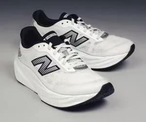 New Balance FuelCell Rebel V5 Sneakers