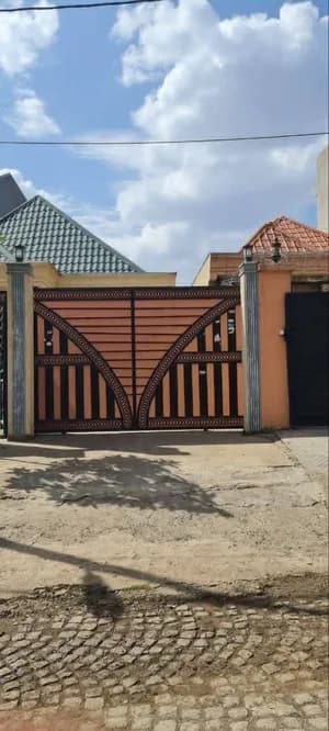 250 sqm Villa House in Ayat