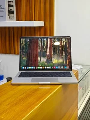 14-inch MacBook Pro with apple M1 pro chip