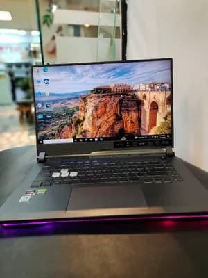 ASUS ROG Strix Gaming Laptop