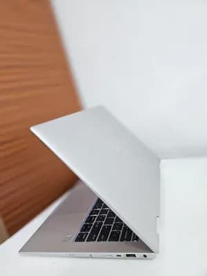 Hp Elitebook 1040 G9 X360 2 in 1