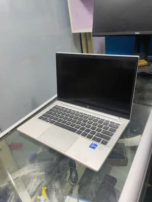 HP Elitebook 830 G8 Laptop