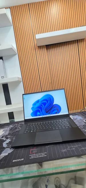 Razer Blade 15 RTX 2080 Laptop