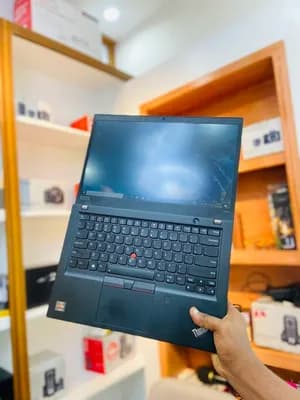 Lenovo ThinkPad T495s Ryzen 7