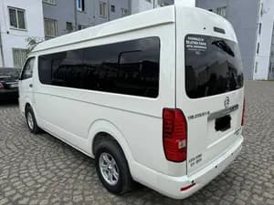 Golden dragon ev bus
