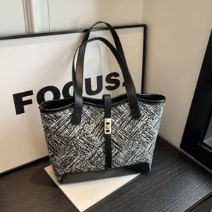 Large capacity canvas shoulder bag