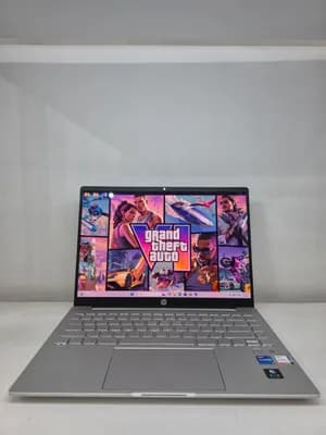 HP Pavilion Plus 14 Laptop