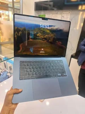 Apple MacBook Air 15.3 M3 Midnight Blue