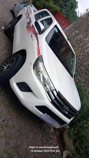 Toyota Hilux Double Cab 2016