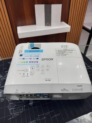 EPSON EB-x39 Projector