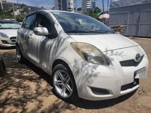 Toyota Yaris Compact 2009