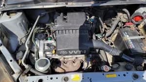 2002 Vitz
