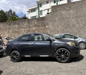 Toyota Yaris Sedan 2007