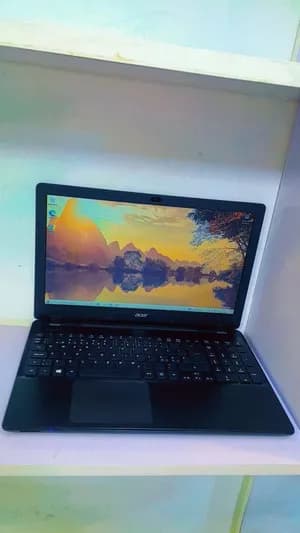 Acer Aspire 15 AMD A4 Laptop