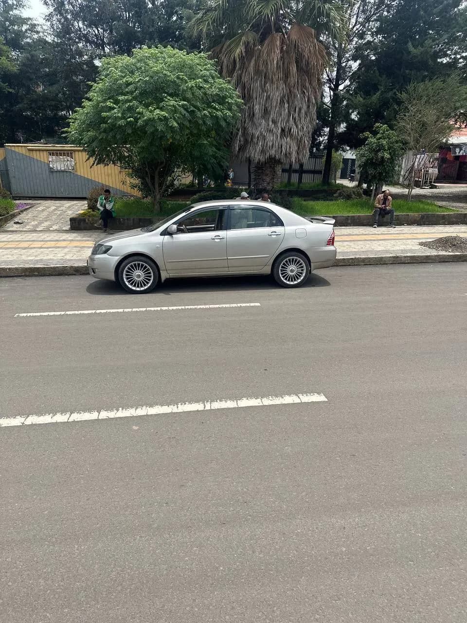 Listing photo 2