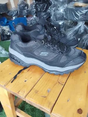 Skechers Shoes Size 42