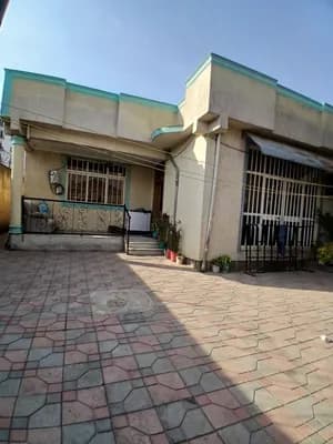 ጃክሮስ ቪላ ቤት 290 ካሬ