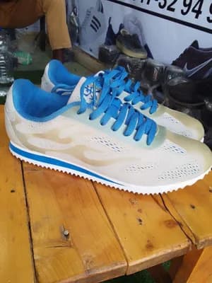 Xtep Sneakers Size 41