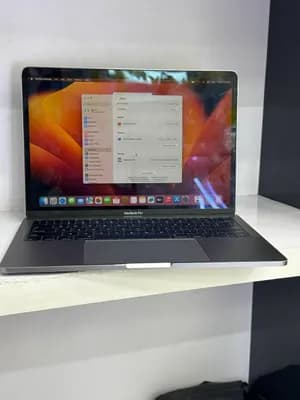 Macbook pro 2017 Retina display