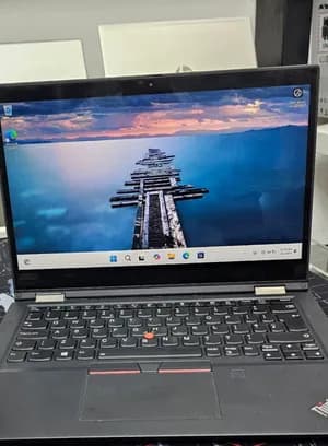 Lenovo ThinkPad Yoga X390 Laptop