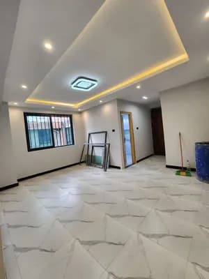 2 Bedroom 76 sqm Condominium Ayat