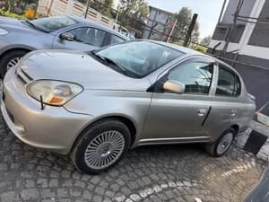 Toyota Platz 2005 Sedan