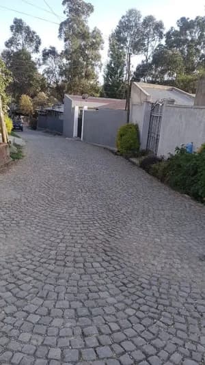 250 sqm Residential Plot in Hillside