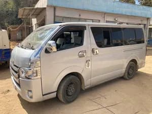 Toyota Hiace 2006 Automatic Van