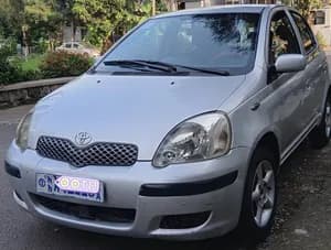 Toyota Vitz Yaris 2004