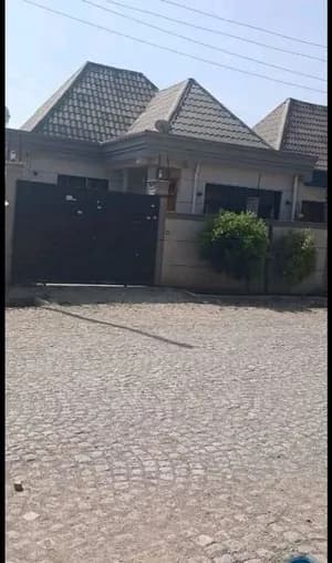 3 Bedroom House for Sale Semit