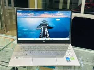 HP Pavilion i5 11th 16GB 512GB