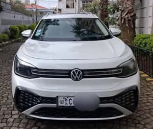 Volkswagen ID.6 Crozz Pro 2023 Electric SUV