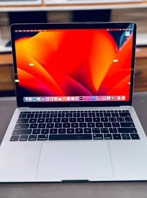 Apple MacBook Pro 2017 512GB