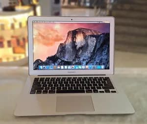 Apple MacBook Air 2015 13.3-inch