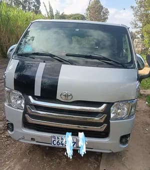 Toyota Hiace 2007 Automatic Van