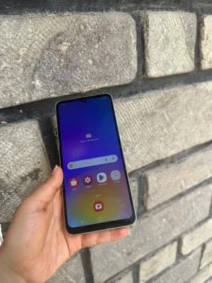 Samsung A05 64GB 4GB RAM