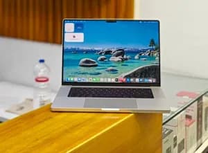 Apple MacBook Pro 16-inch M1 Pro