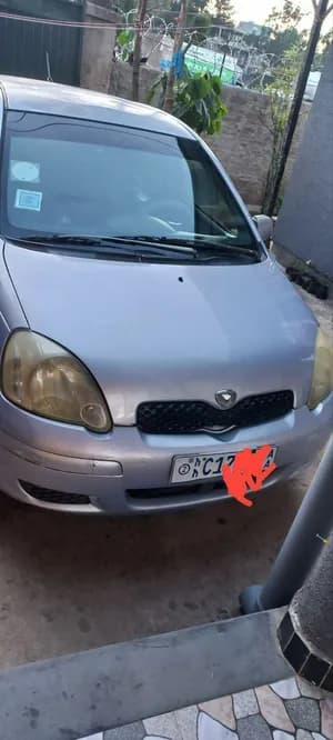 Toyota Vitz 2004