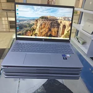 HP Notebook 15 i7 16GB 1TB