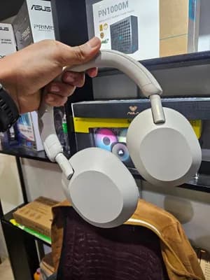 Sony WH-1000XM5 White Noise Cancelling Headphones