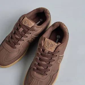 MAX panelled lace up sports shoe size 37