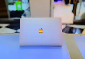 Apple MacBook Pro 2017 (13-inch)